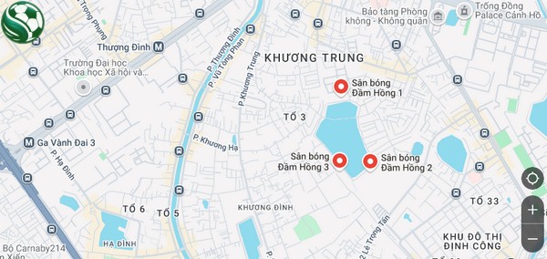 Sân Bóng Đầm Hồng là một trong những sân bóng đá phổ biến tại khu vực Thanh Xuân, Hà Nội