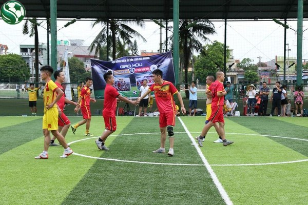 Sân bóng Trung Văn điểm đến lý tưởng cho những người yêu bóng đá.